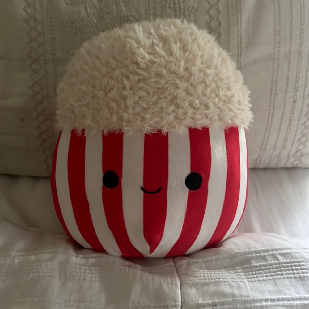 Arnel popcorn squishmallow